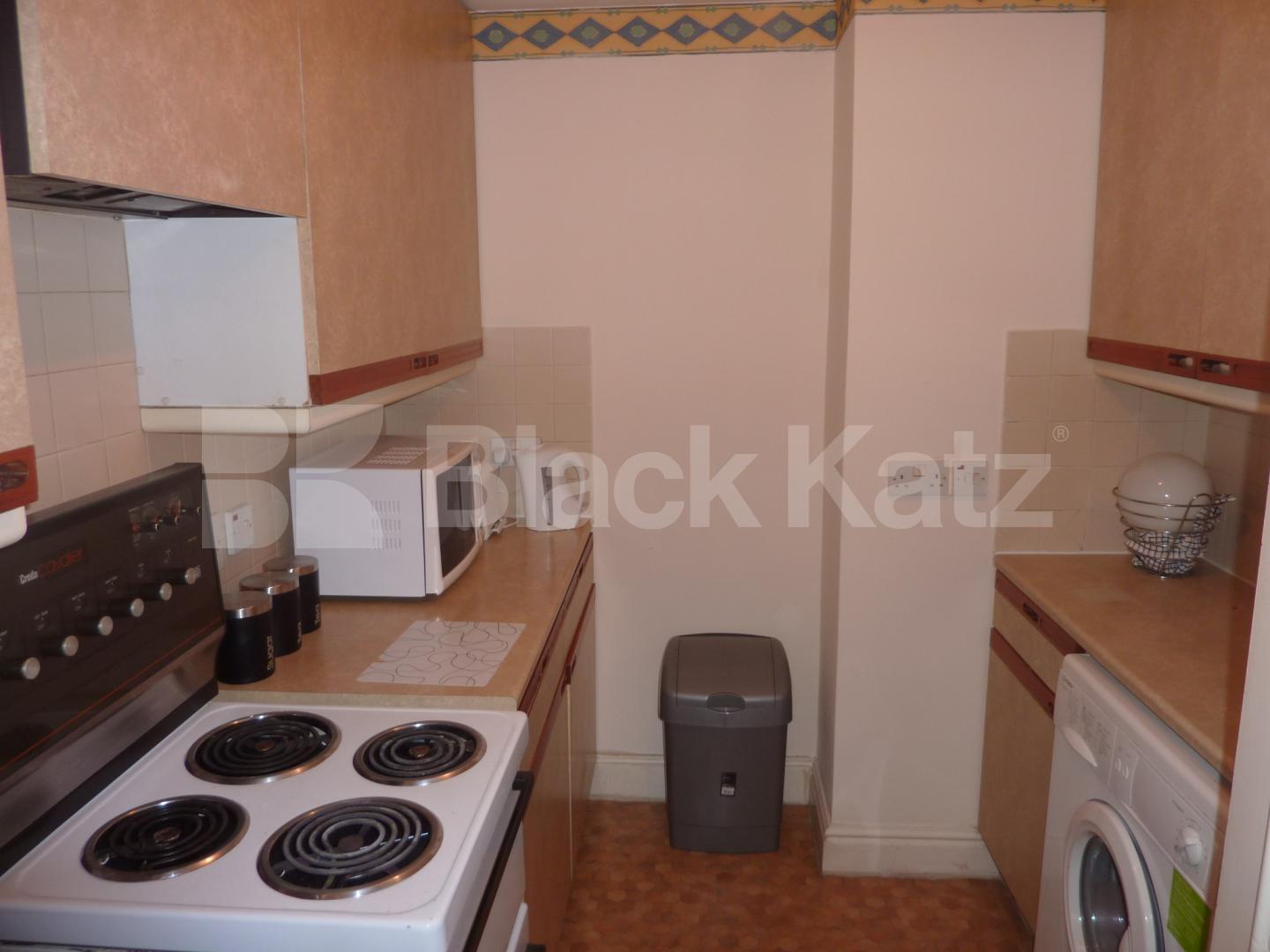 			NEW INSTRUCTION & NEAR REGENTS PARK!, 1 Bedroom, 1 bath, 1 reception Flat			 Nottingham Place, BAKER STREET 